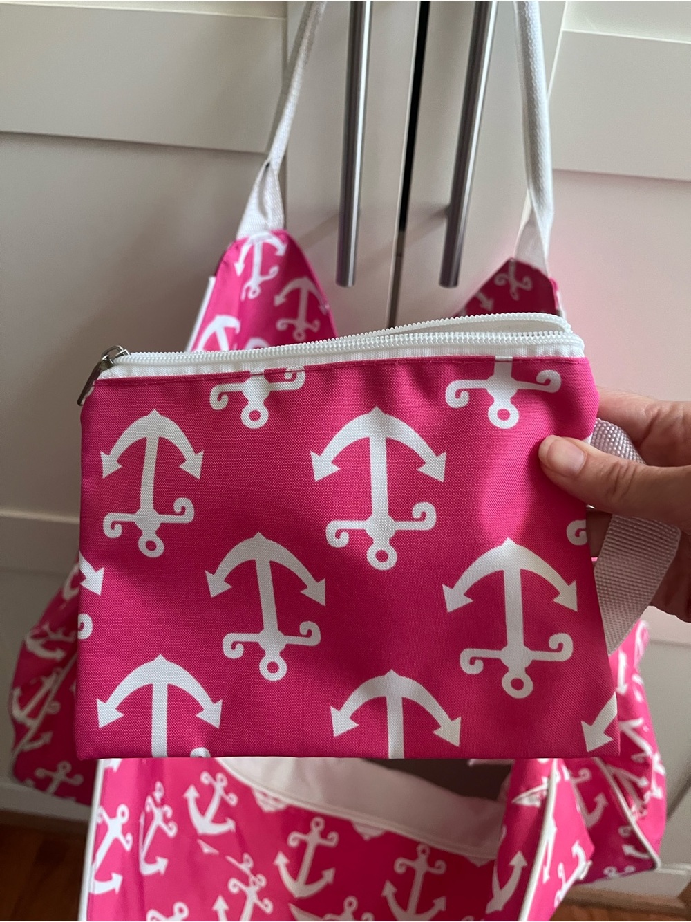 Pink Anchor-Print Weekender Tote Bag, ‘L’ monogram - Picture 5 of 10